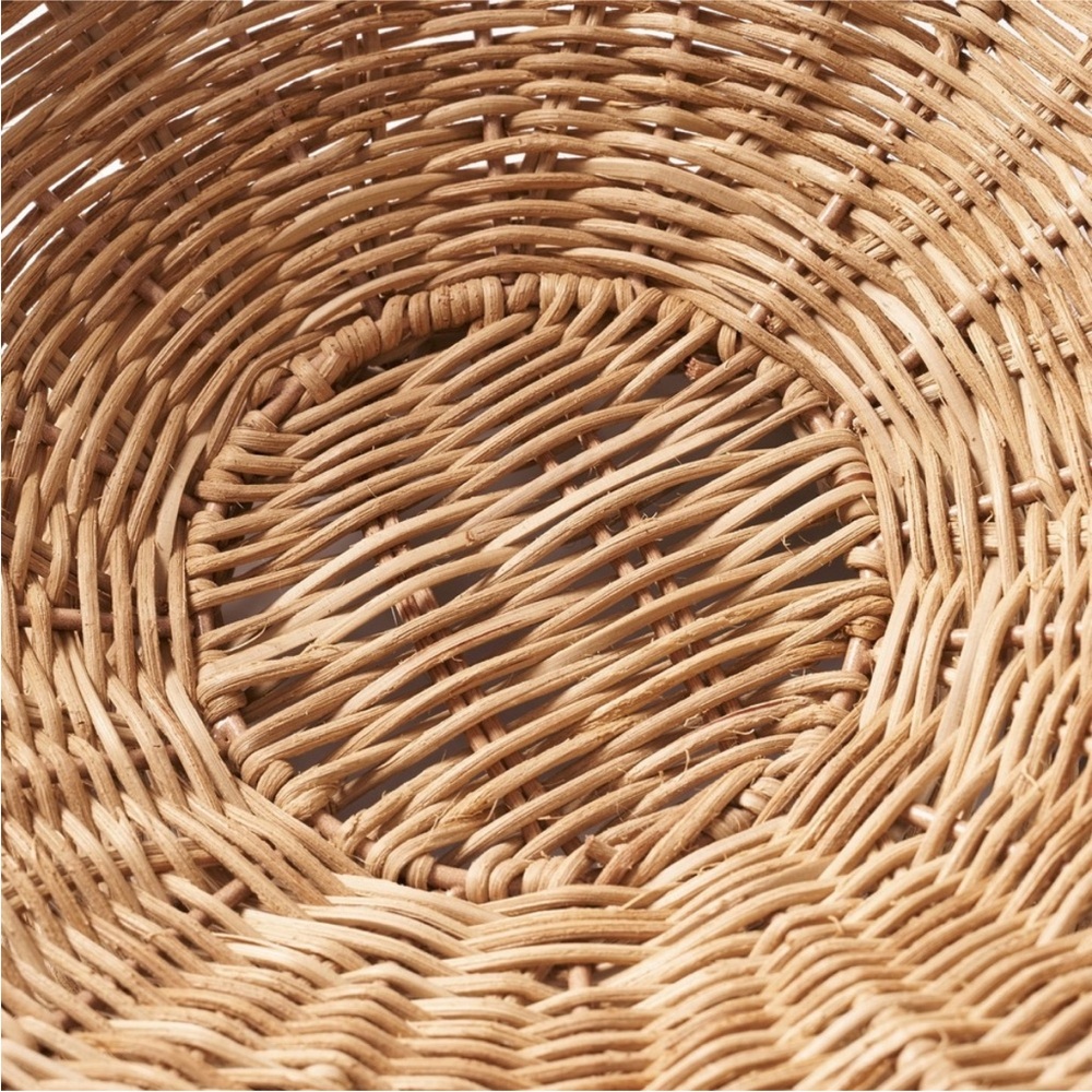 13.5" Scalloped Rattan Pedestal Bowl - Home Decor Collection - Picture 5 of 5